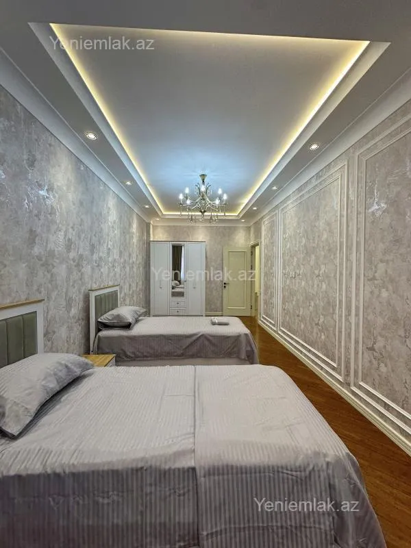 Satılır 4 otaqlı yeni tikili 191 m²