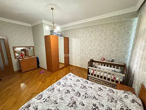 Satılır 2 otaqlı yeni tikili 90 m²
