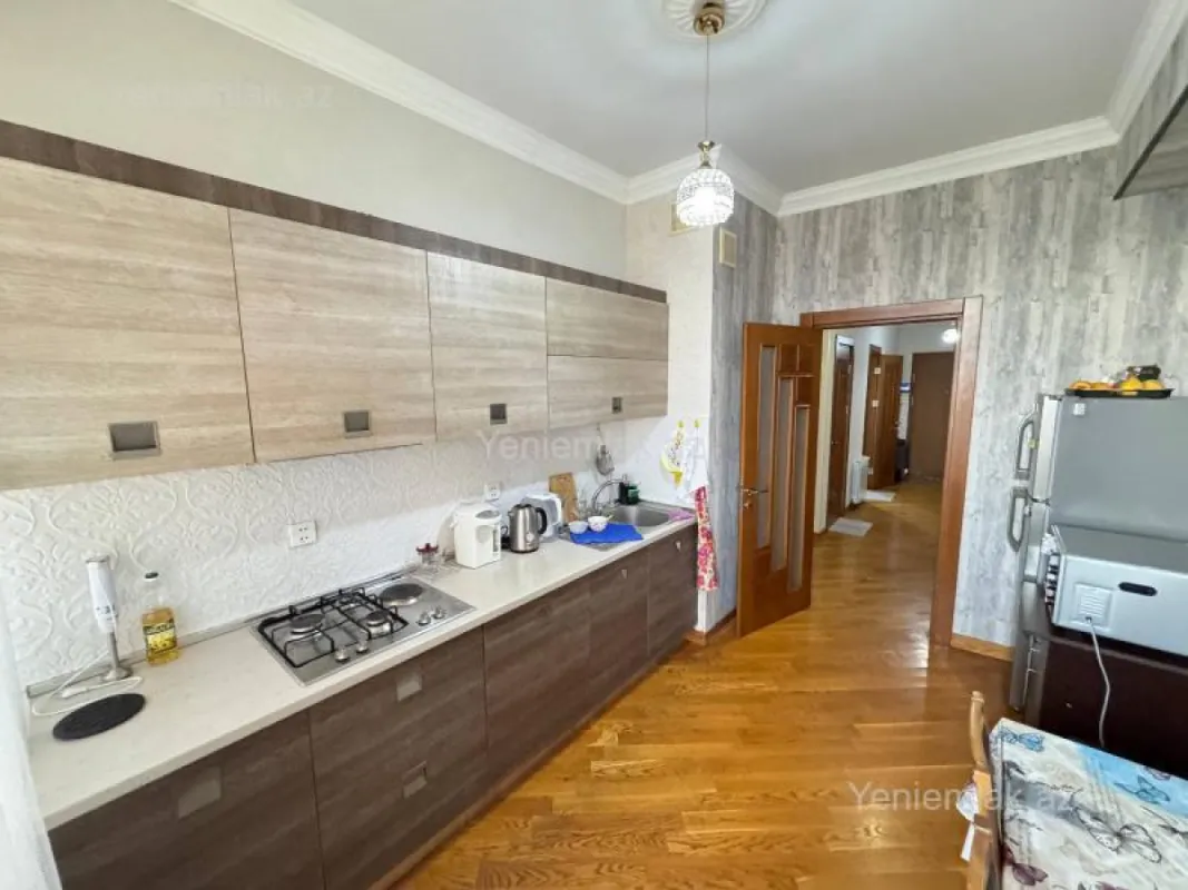 Satılır 2 otaqlı yeni tikili 90 m²