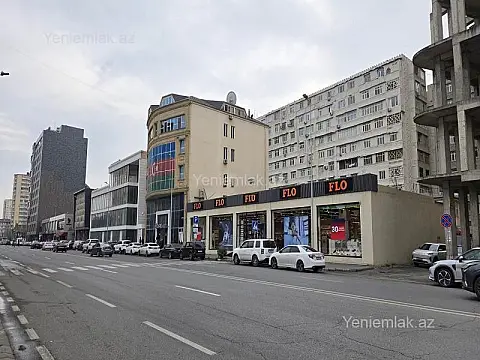 Satılır 2 otaqlı köhnə tikili 65 m² — Bakı, Binəqədi 2 otaq 65.00 m²