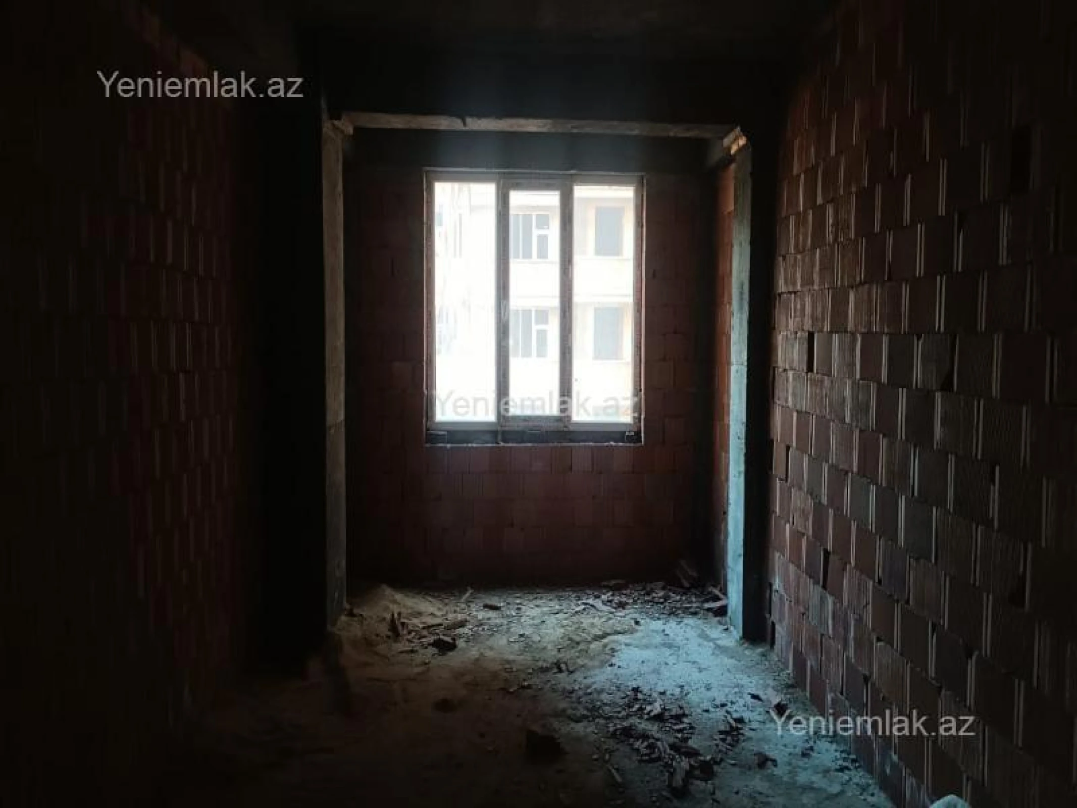 Satılır 3 otaqlı yeni tikili 120 m²