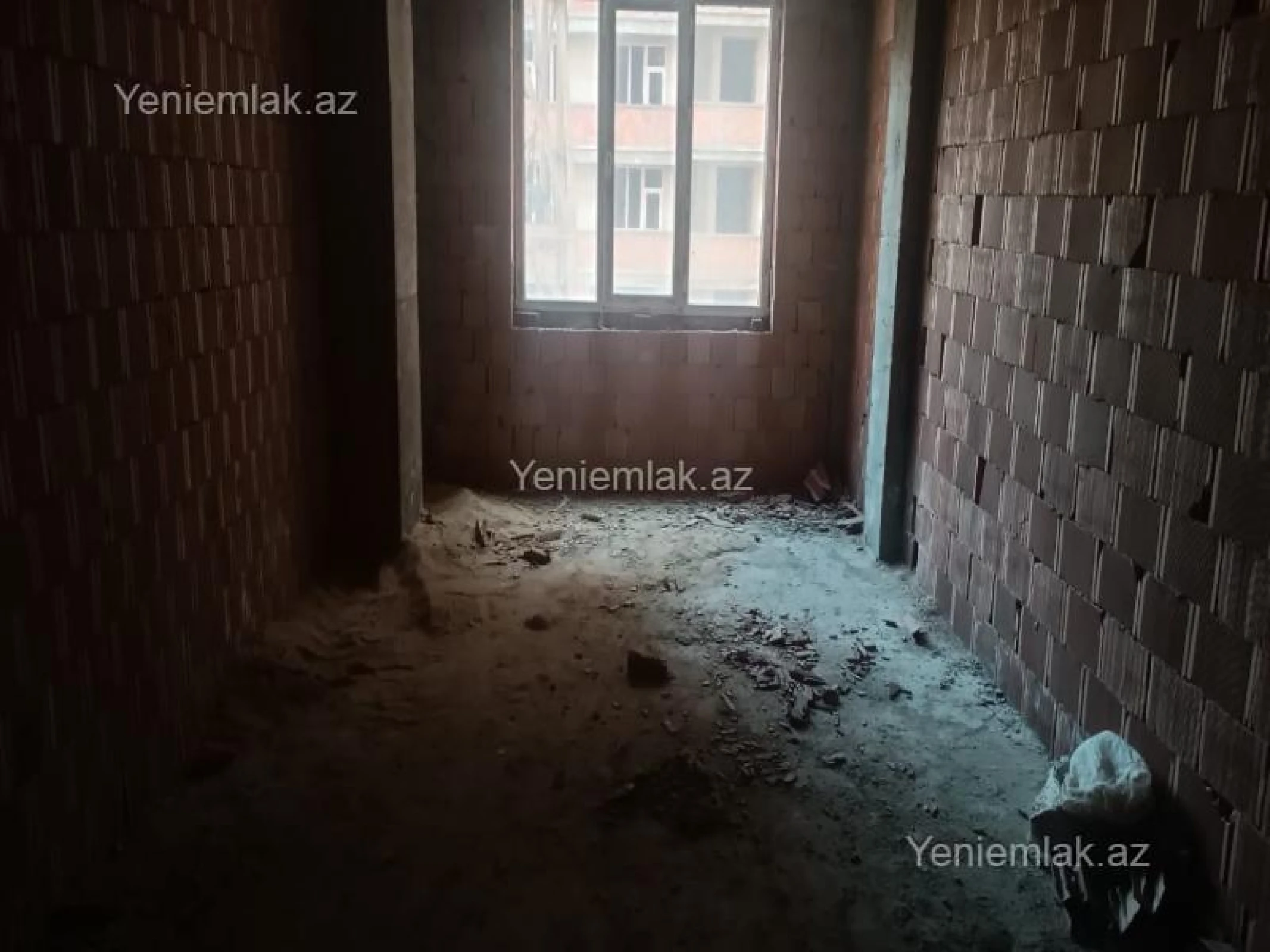 Satılır 3 otaqlı yeni tikili 120 m²