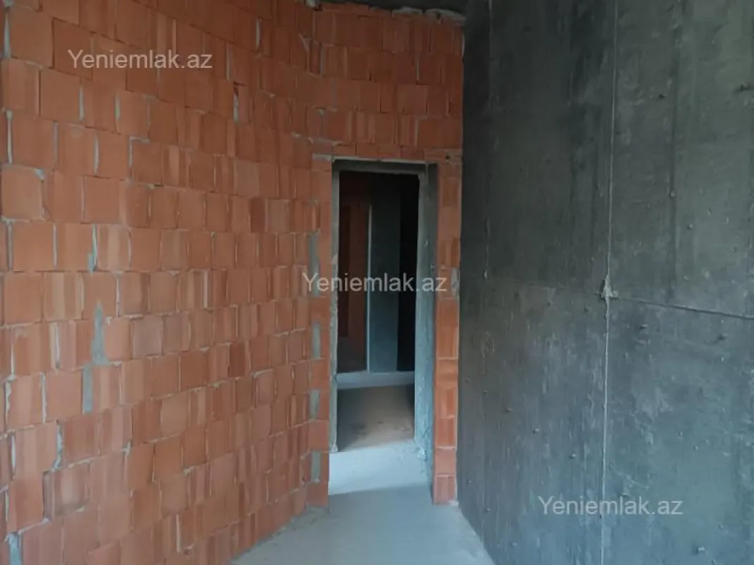 Satılır 3 otaqlı yeni tikili 120 m²