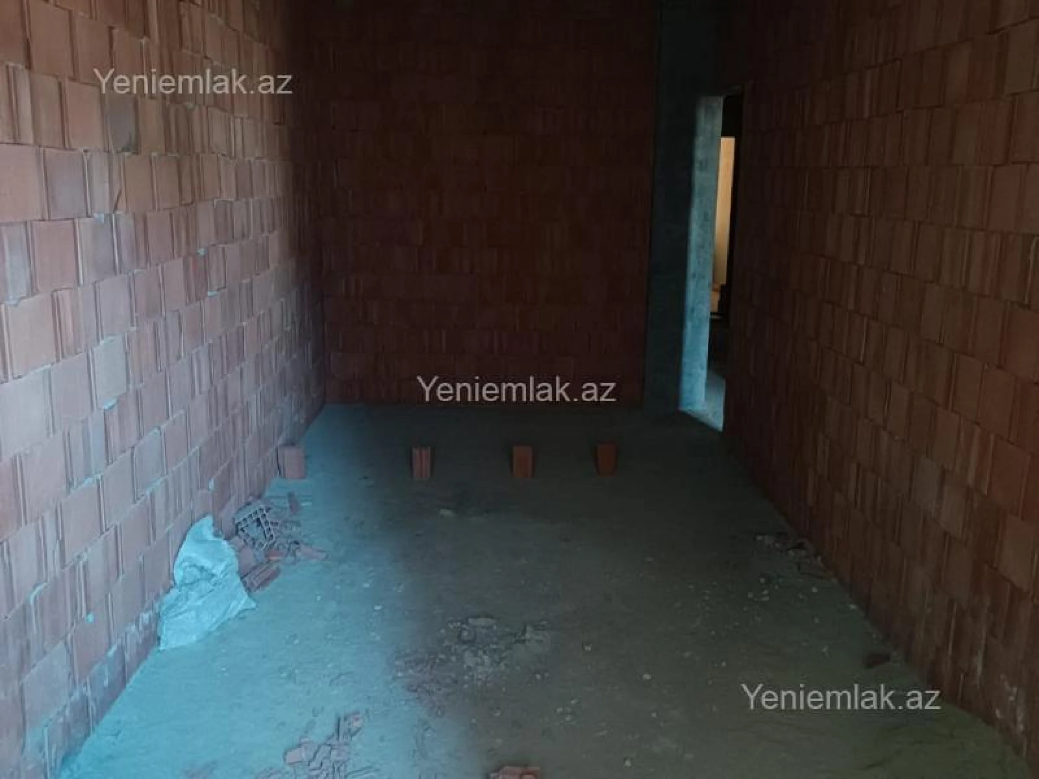 Satılır 3 otaqlı yeni tikili 120 m²