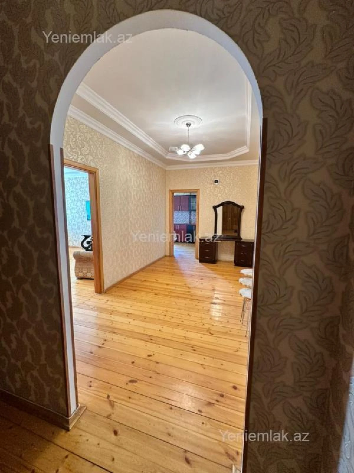 Satılır 3 otaqlı yeni tikili 105 m²