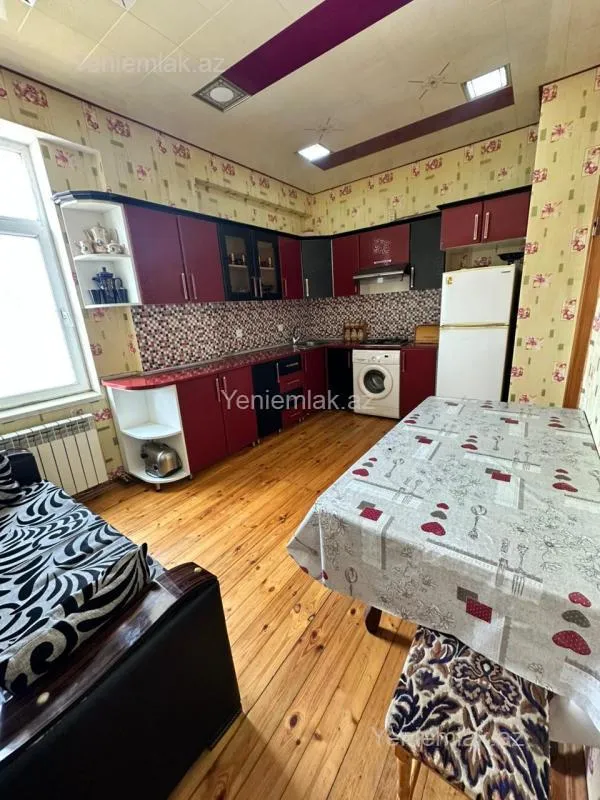 Satılır 3 otaqlı yeni tikili 105 m²
