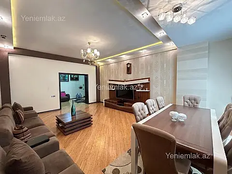 Satılır 4 otaqlı yeni tikili 160 m²