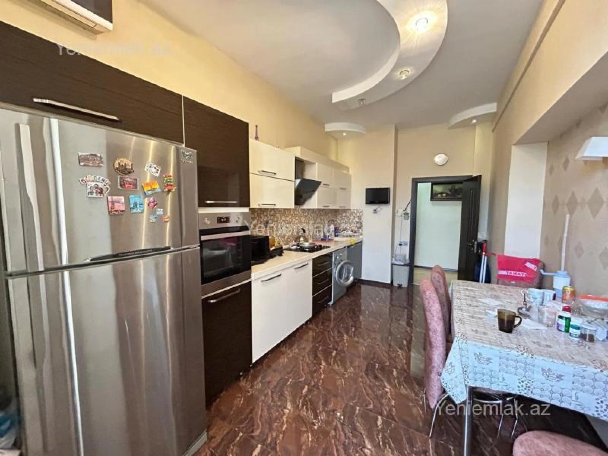 Satılır 4 otaqlı yeni tikili 160 m²