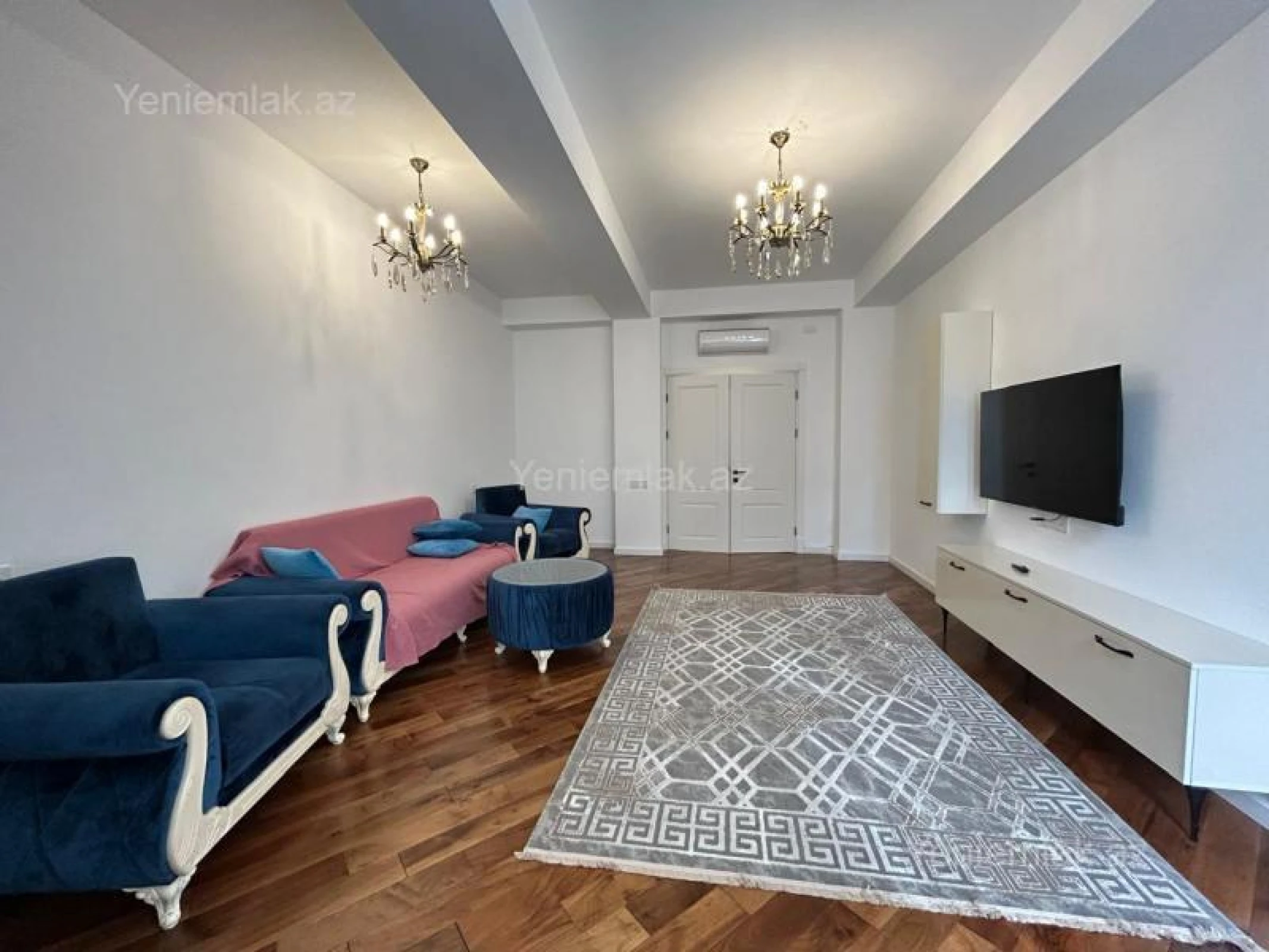 Satılır 4 otaqlı yeni tikili 180 m²