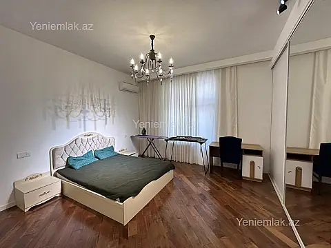 Satılır 4 otaqlı yeni tikili 180 m²