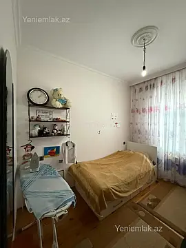 Satılır 8 otaqlı həyət evi 230 m²