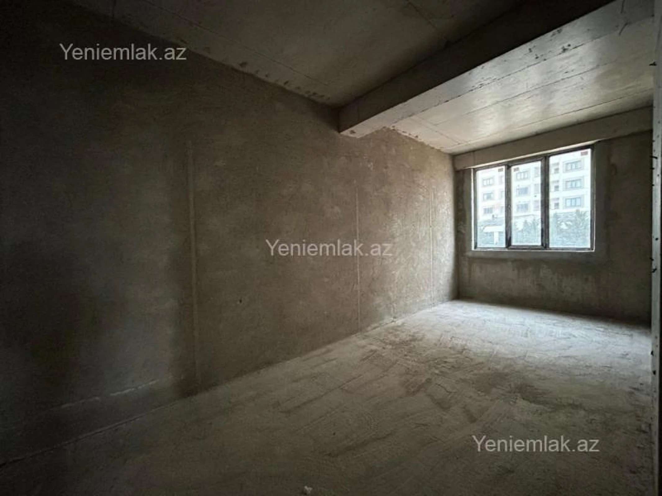 Satılır 3 otaqlı yeni tikili 135 m²