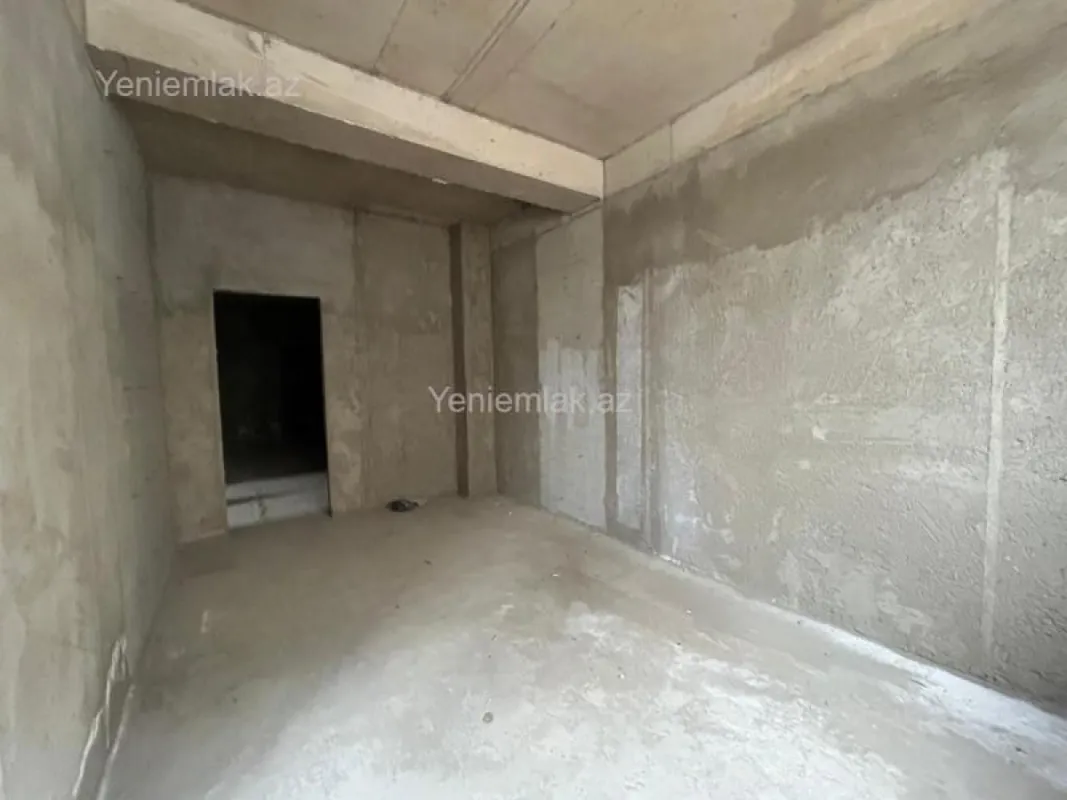 Satılır 3 otaqlı yeni tikili 135 m²