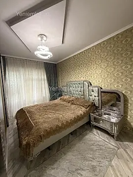Satılır 3 otaqlı köhnə tikili 105 m²
