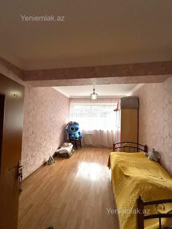 Satılır 3 otaqlı yeni tikili 110 m²