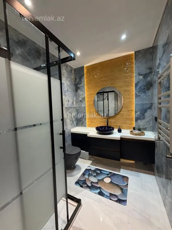 Satılır 3 otaqlı yeni tikili 132 m²