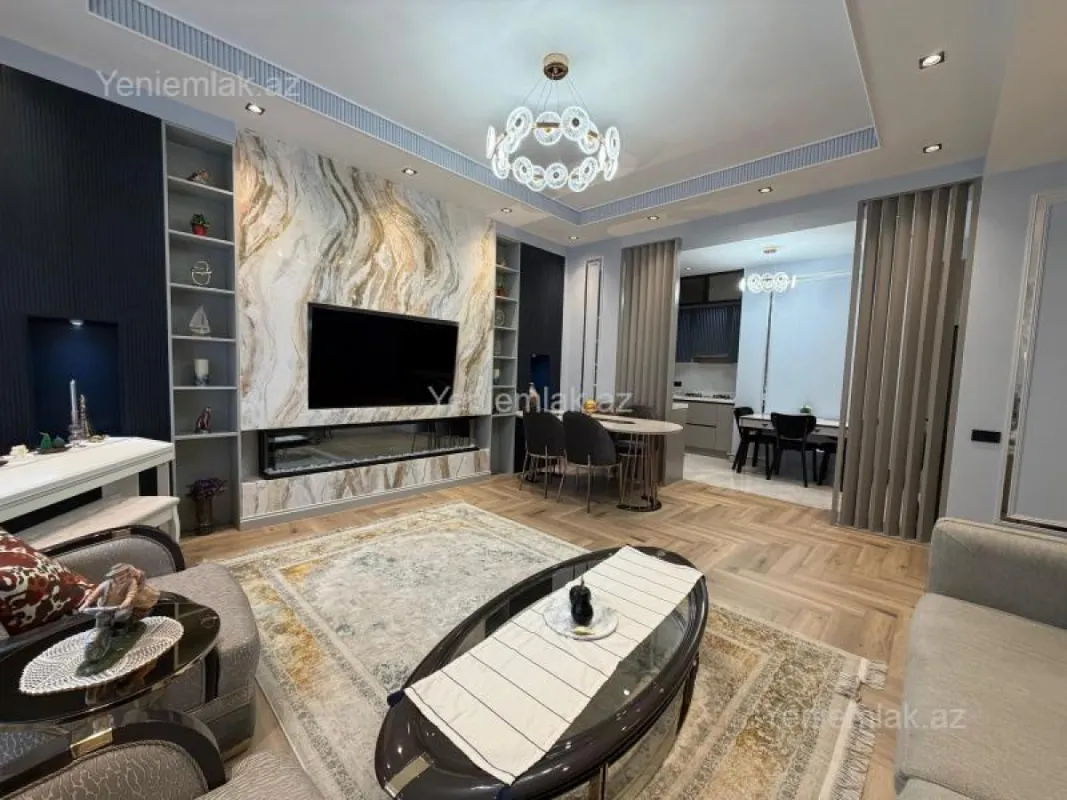 Satılır 3 otaqlı yeni tikili 132 m²