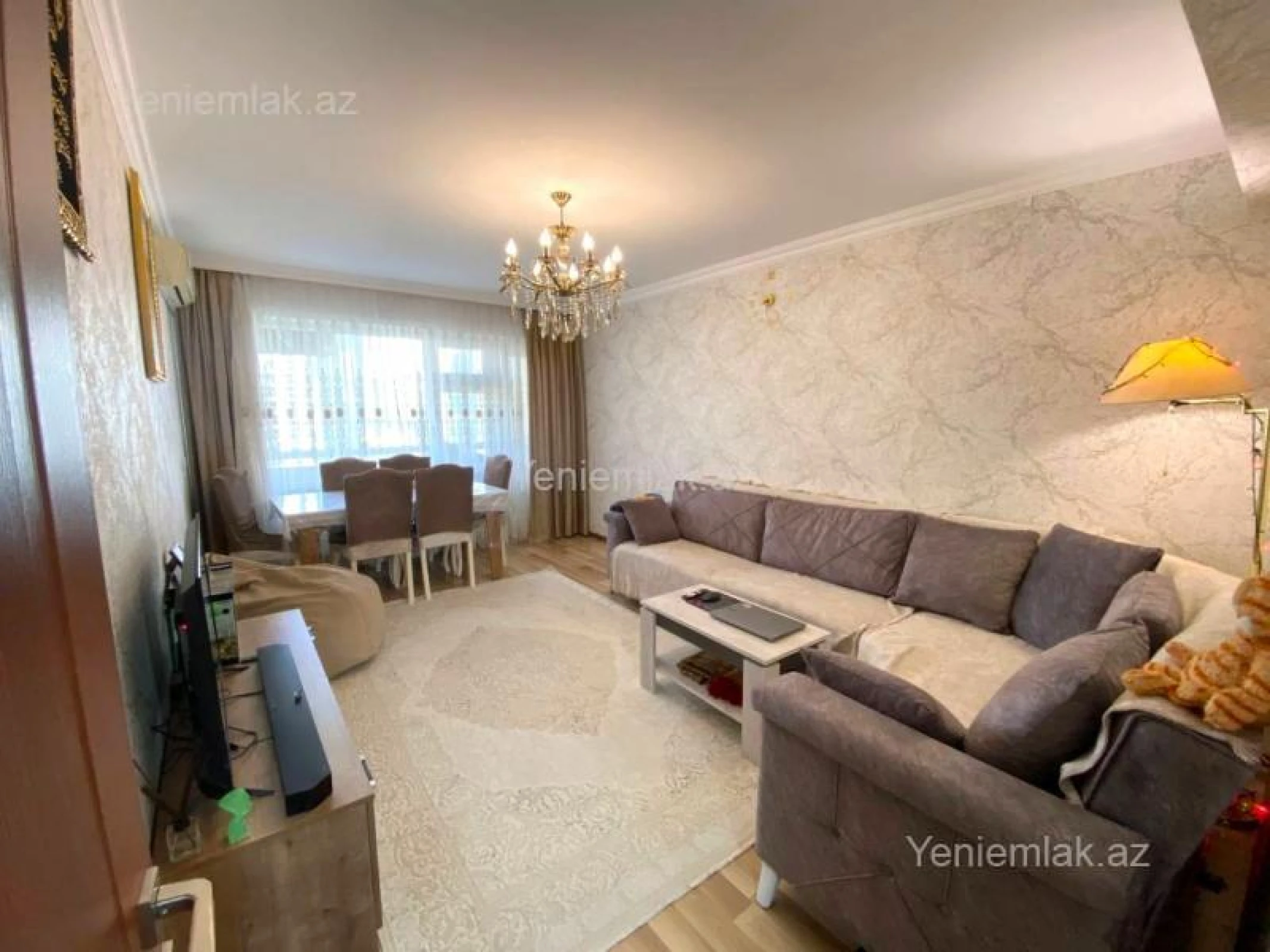 Satılır 2 otaqlı köhnə tikili 70 m²