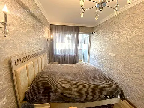 Satılır 2 otaqlı köhnə tikili 70 m²