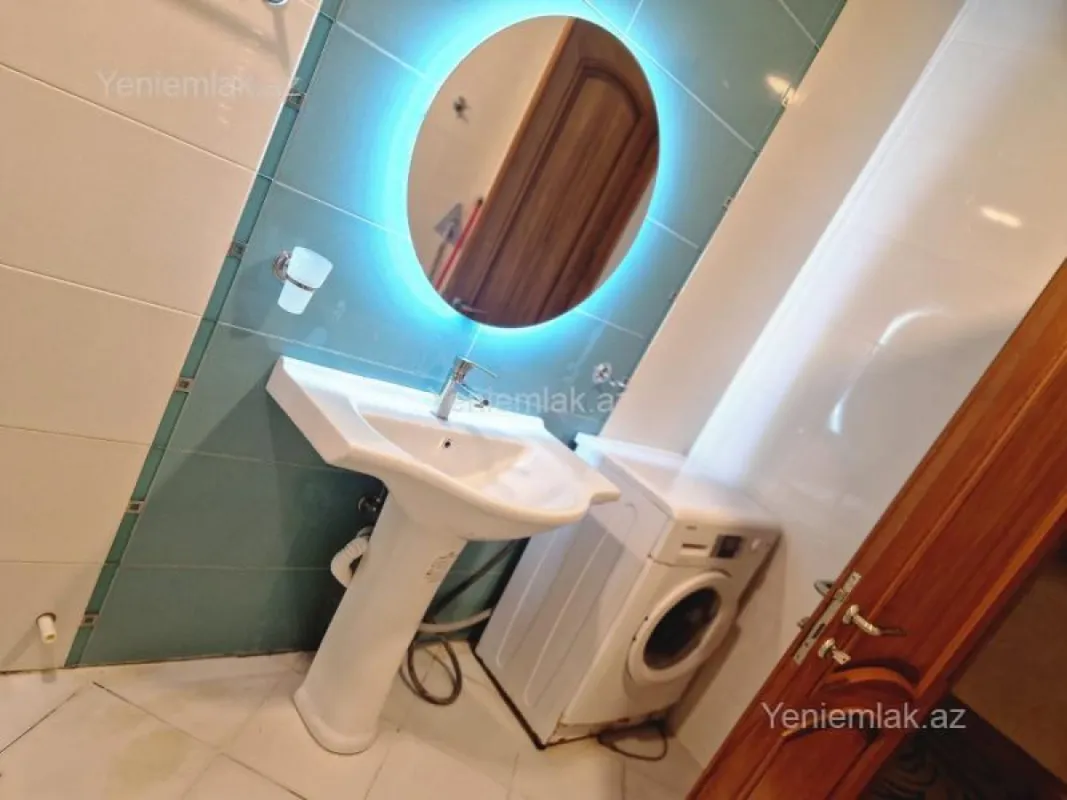 Satılır 2 otaqlı yeni tikili 129 m²