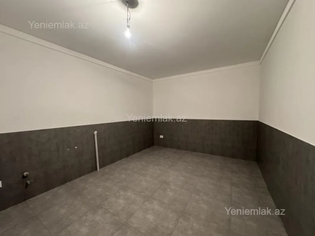 Satılır 7 otaqlı həyət evi 550 m²