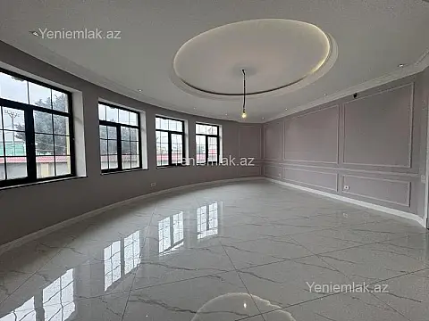 Satılır 7 otaqlı həyət evi 550 m²