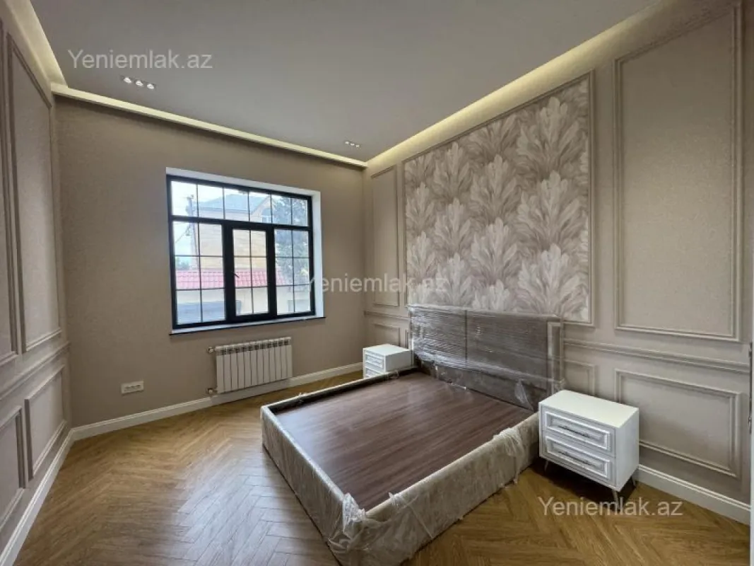 Satılır 7 otaqlı həyət evi 550 m²