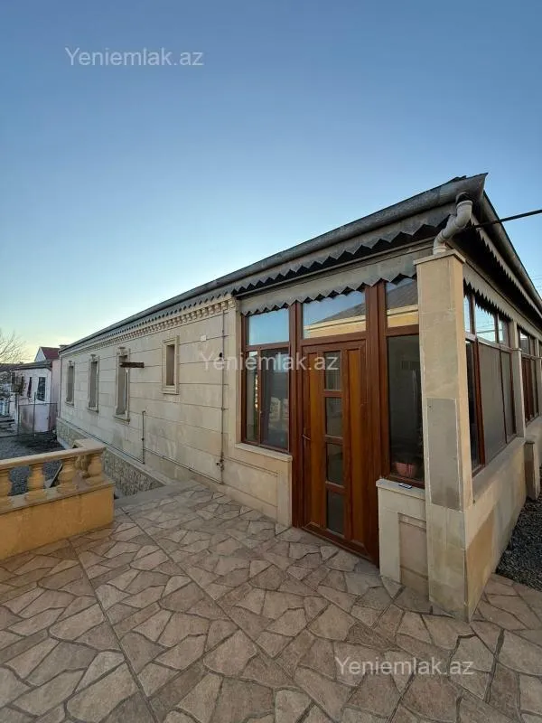 Satılır 3 otaqlı həyət evi 120 m²