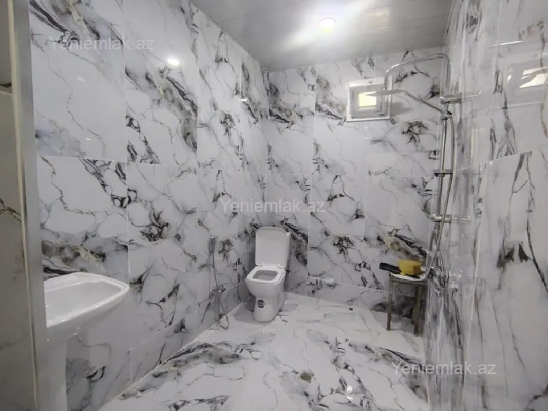 Satılır 3 otaqlı həyət evi 100 m²