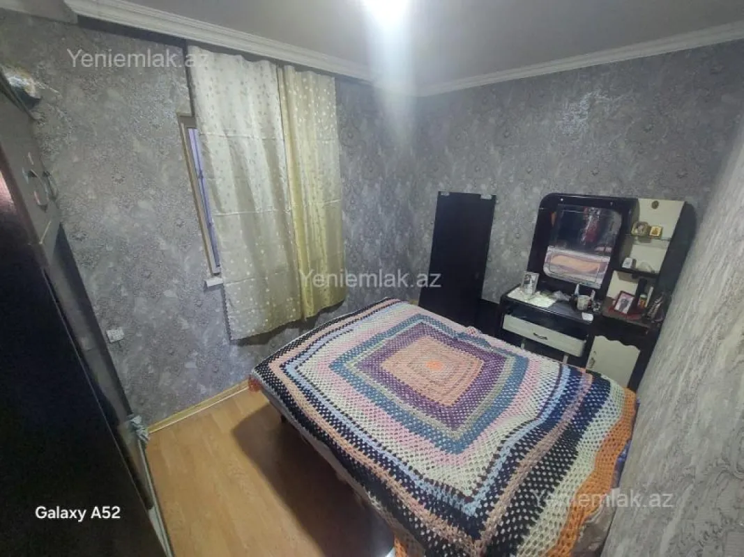 Satılır 3 otaqlı həyət evi 100 m²