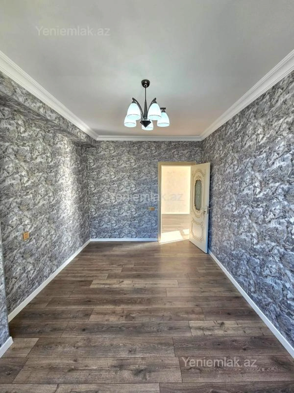 Satılır 2 otaqlı yeni tikili 107 m²