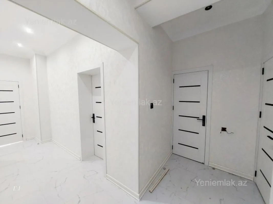 Satılır 3 otaqlı yeni tikili 85.5 m²