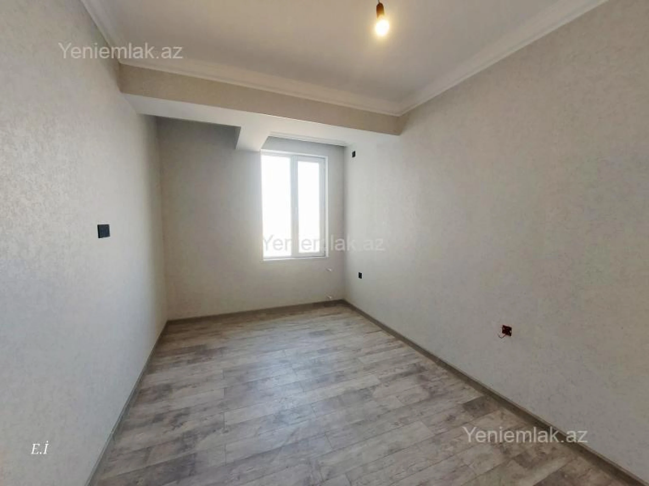 Satılır 3 otaqlı yeni tikili 85.5 m²