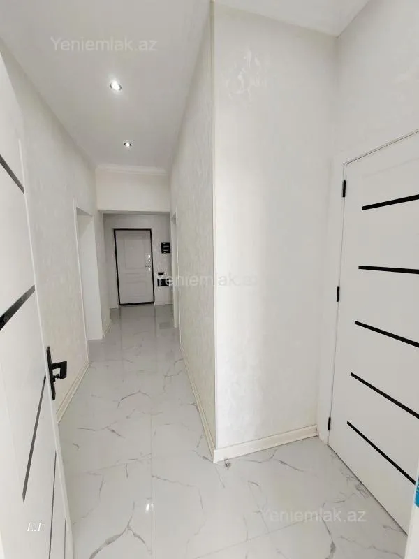 Satılır 3 otaqlı yeni tikili 85.5 m²