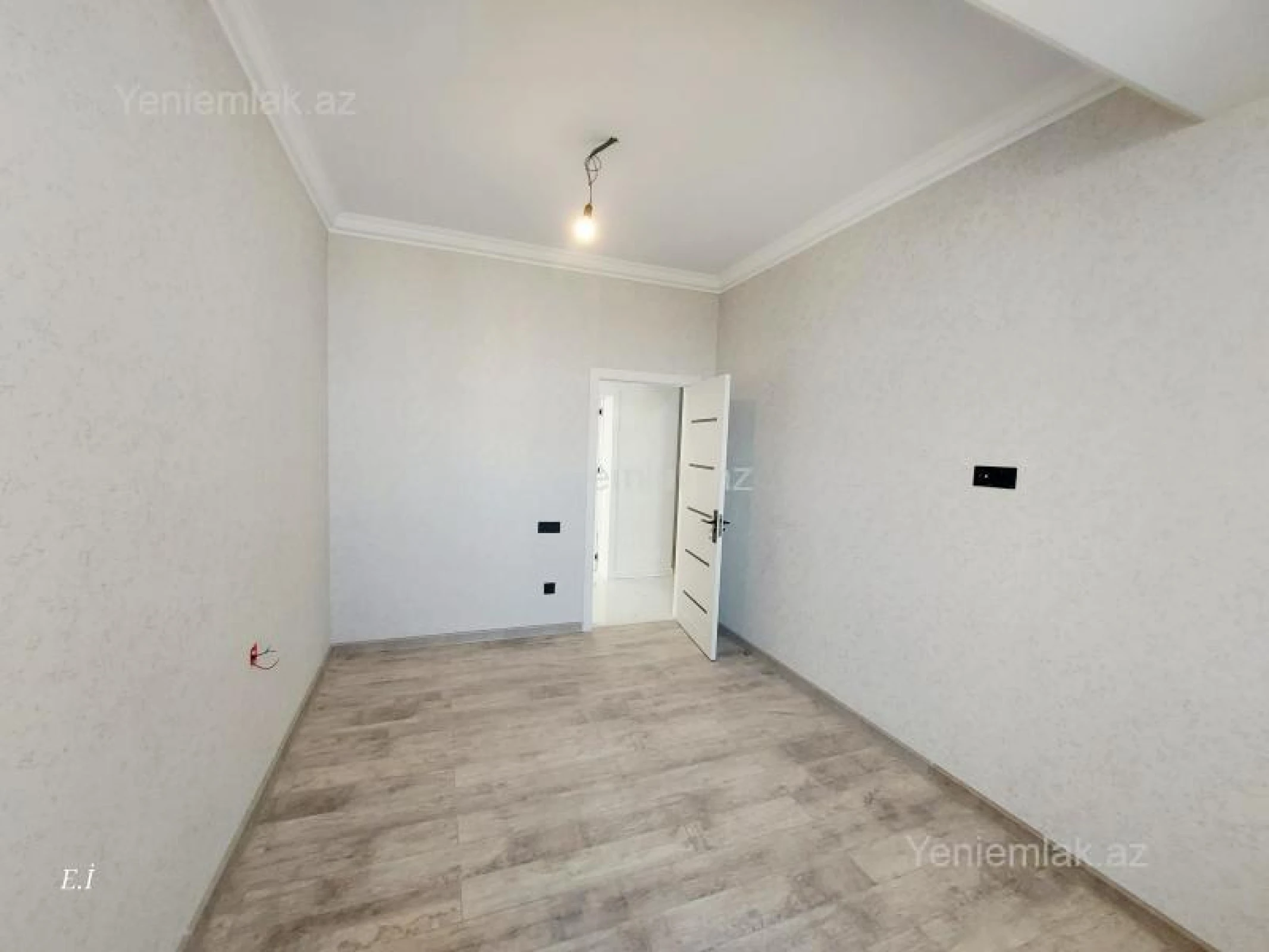 Satılır 3 otaqlı yeni tikili 85.5 m²