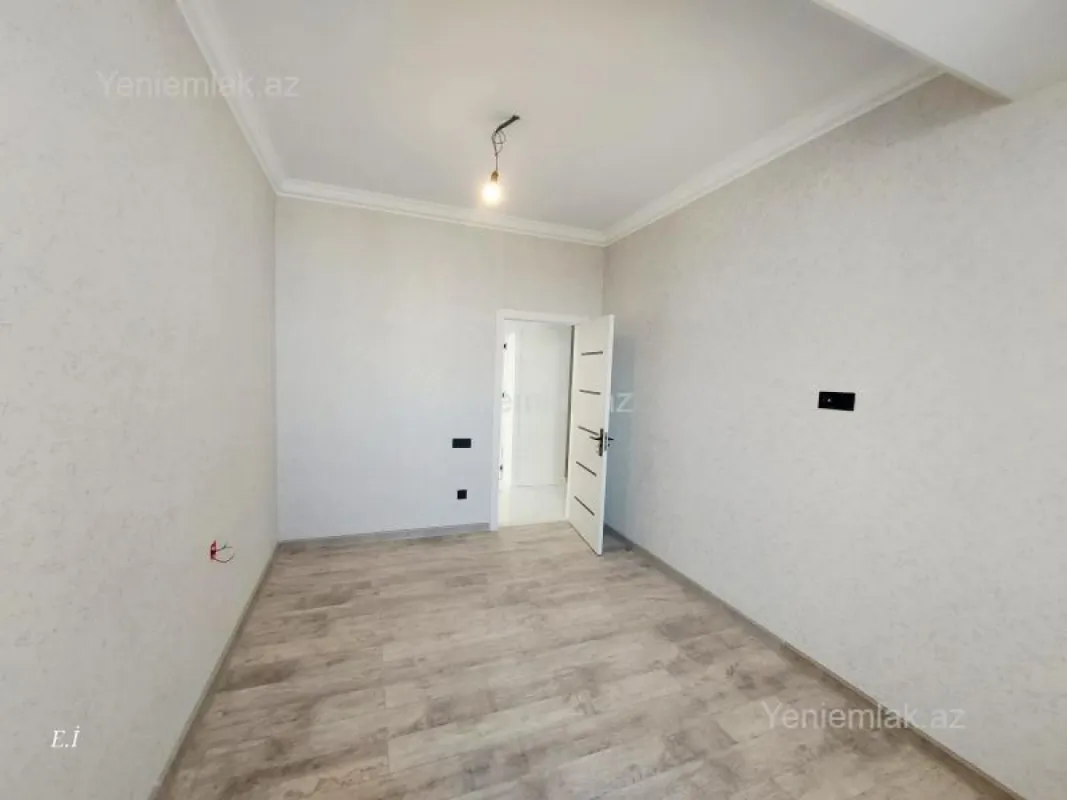 Satılır 3 otaqlı yeni tikili 85.5 m²