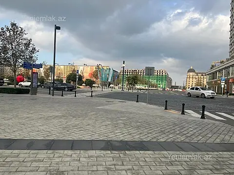 Satılır 3 otaqlı yeni tikili 120 m²