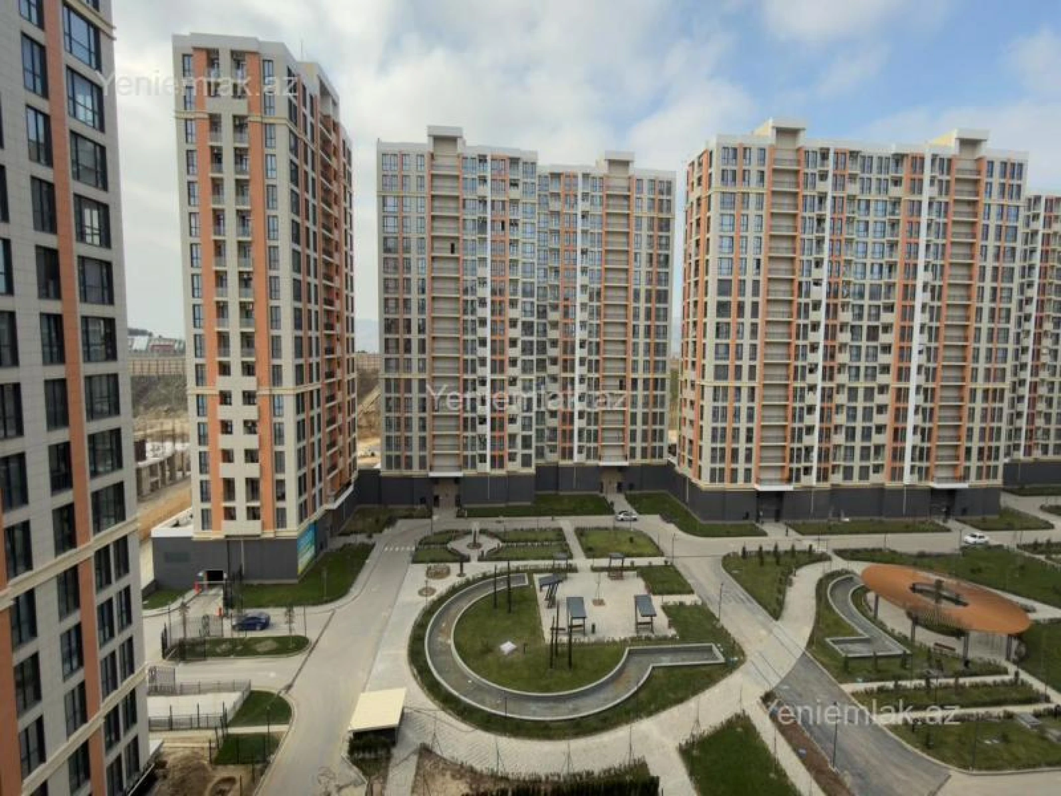 Satılır 4 otaqlı yeni tikili 124 m²