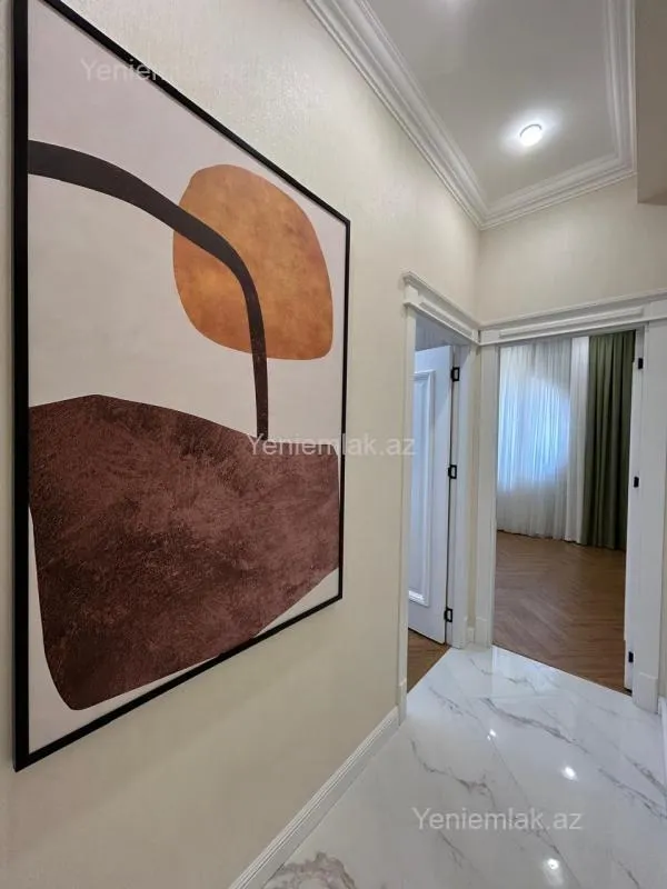 Satılır 3 otaqlı yeni tikili 120 m²