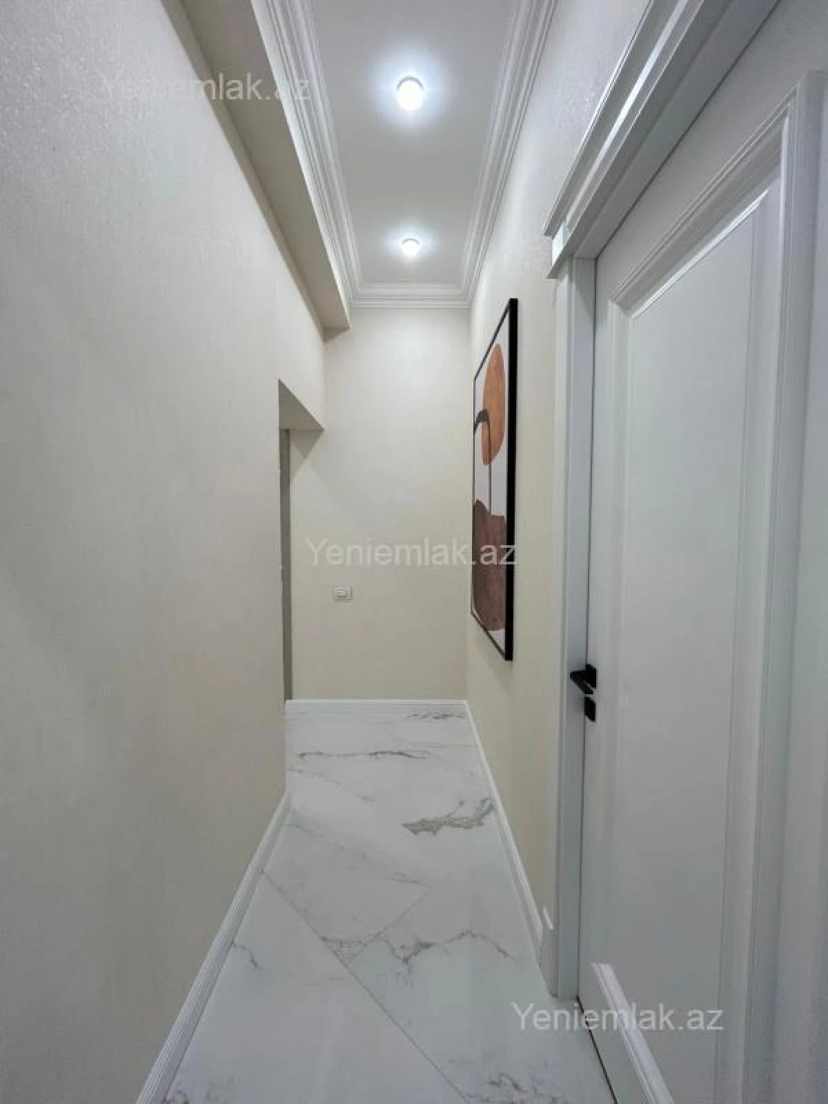 Satılır 3 otaqlı yeni tikili 120 m²