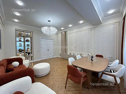 Satılır 3 otaqlı yeni tikili 120 m²