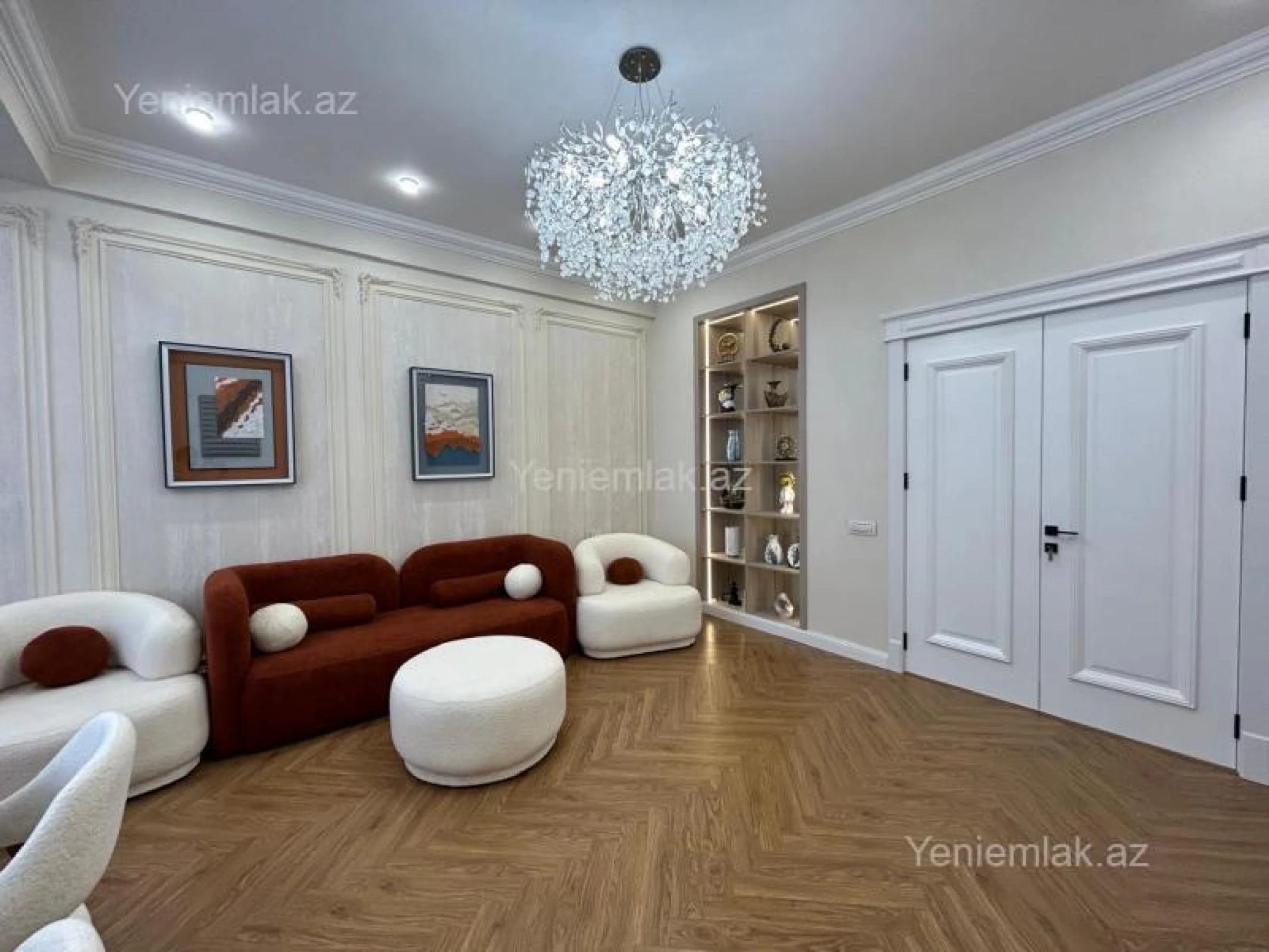 Satılır 3 otaqlı yeni tikili 120 m²