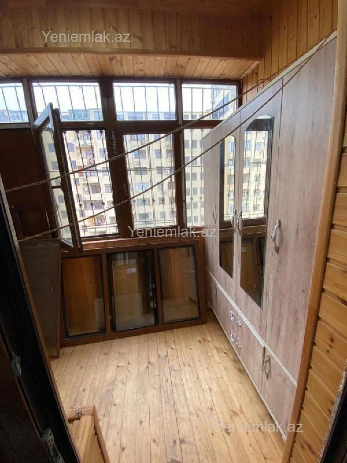 Satılır 2 otaqlı yeni tikili 70 m²