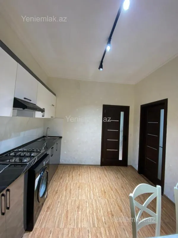Satılır 2 otaqlı yeni tikili 70 m²