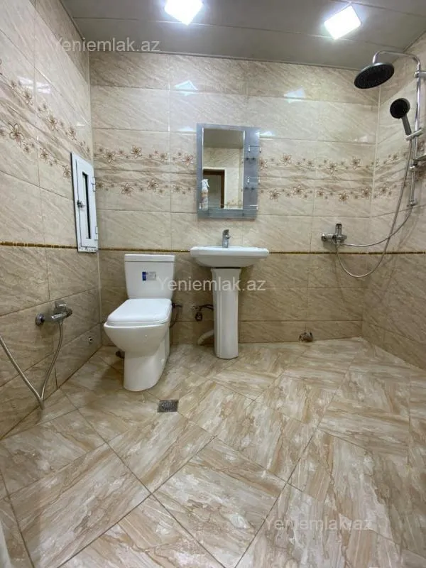 Satılır 2 otaqlı yeni tikili 70 m²