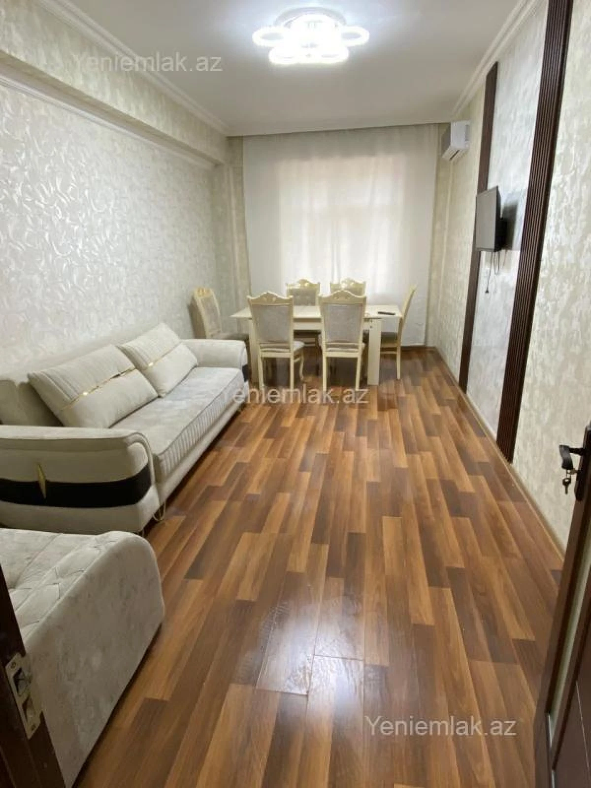 Satılır 2 otaqlı yeni tikili 70 m²