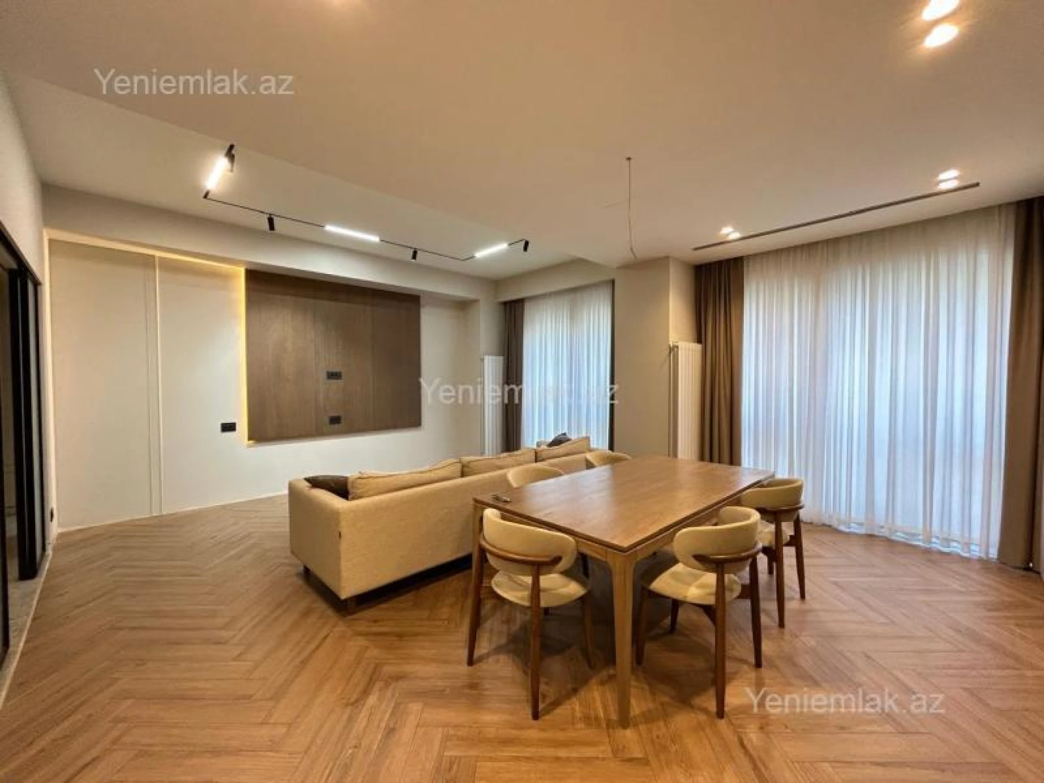 Satılır 4 otaqlı yeni tikili 150 m²