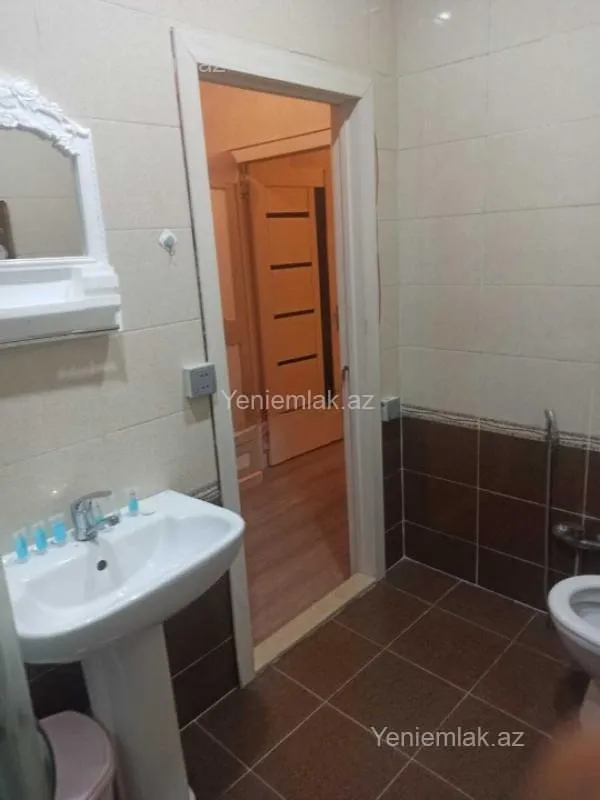 Satılır 1 otaqlı yeni tikili 35 m²
