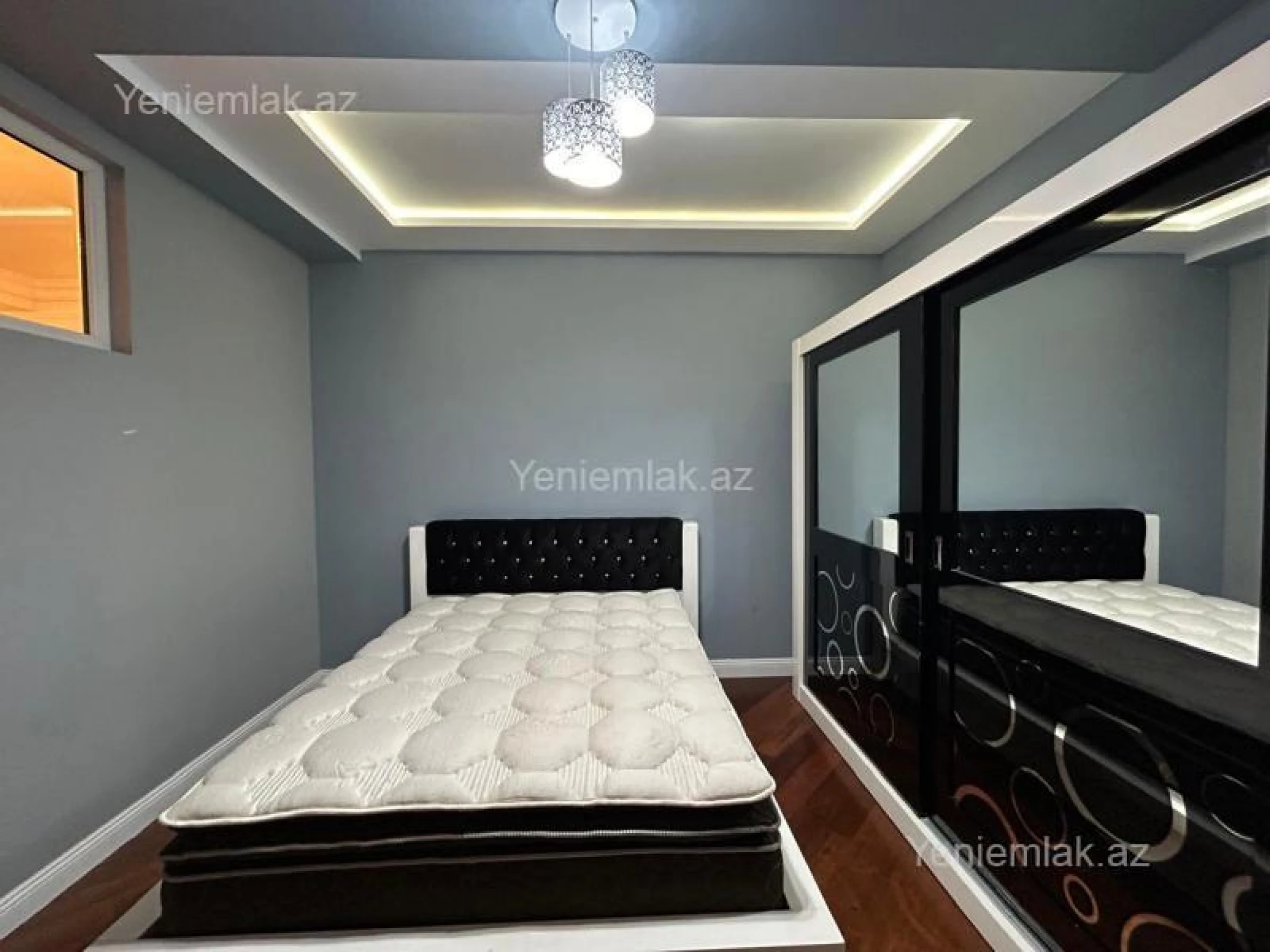 Satılır 3 otaqlı yeni tikili 200 m²