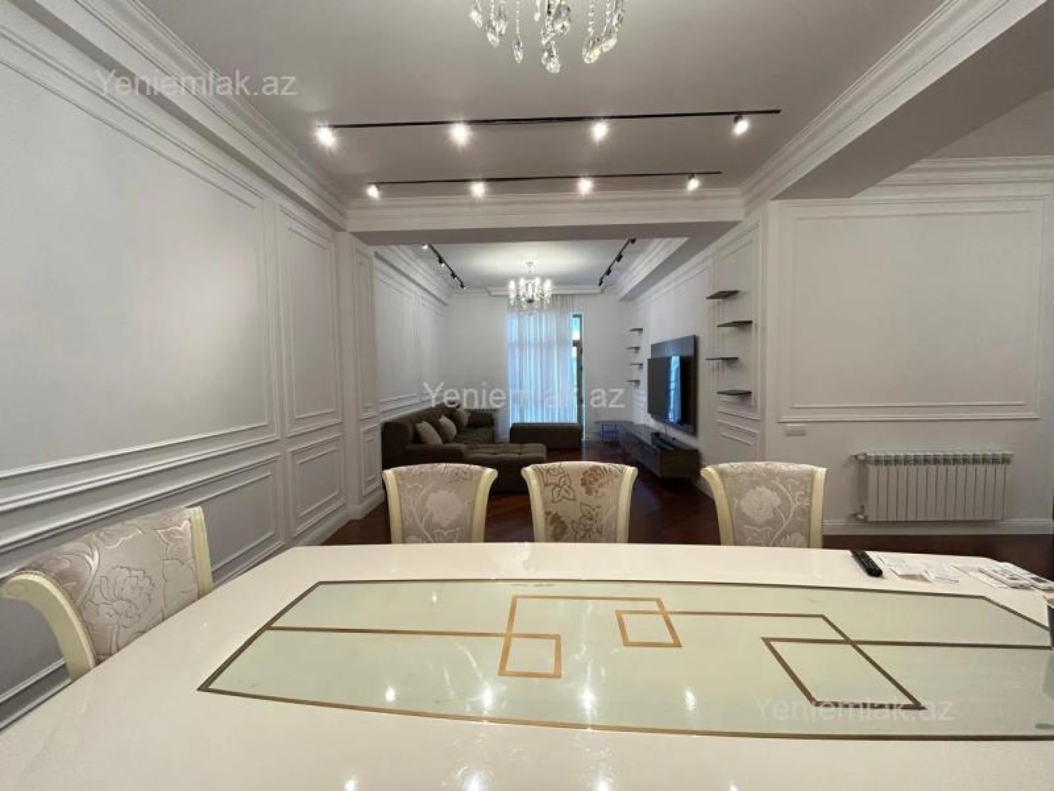 Satılır 3 otaqlı yeni tikili 200 m²